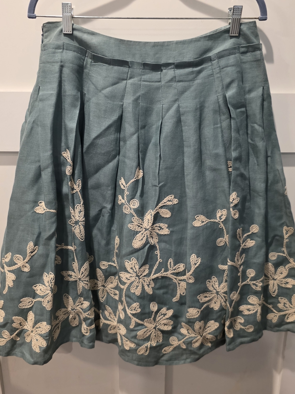 Talbots Women's Pleated Teal 100% Linen Embroidered Floral Skirt A line Size 8 - Picture 7 of 7
